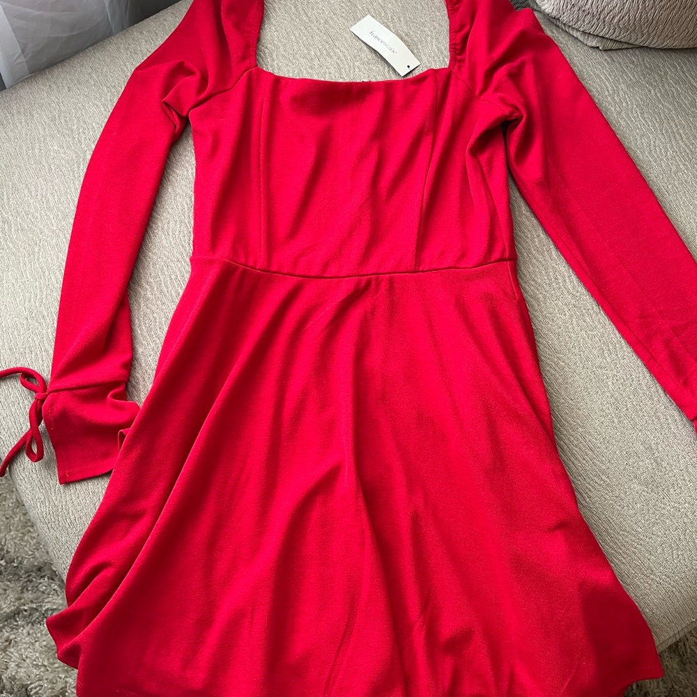 NWT Francesca’s Boutique Red Long Sleeve Dress